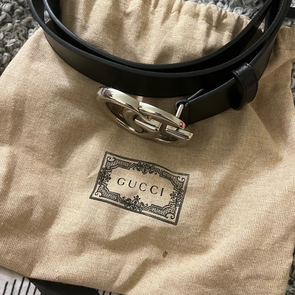Women’s Gucci belt